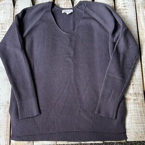 Athleta Hanover V Neck Sweater Size S Purple